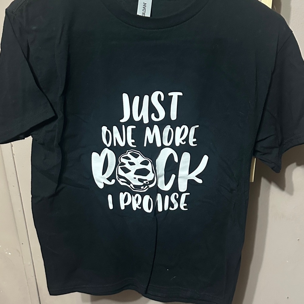 Gildan Kids Black 'Just One More Rock' T-Shirt